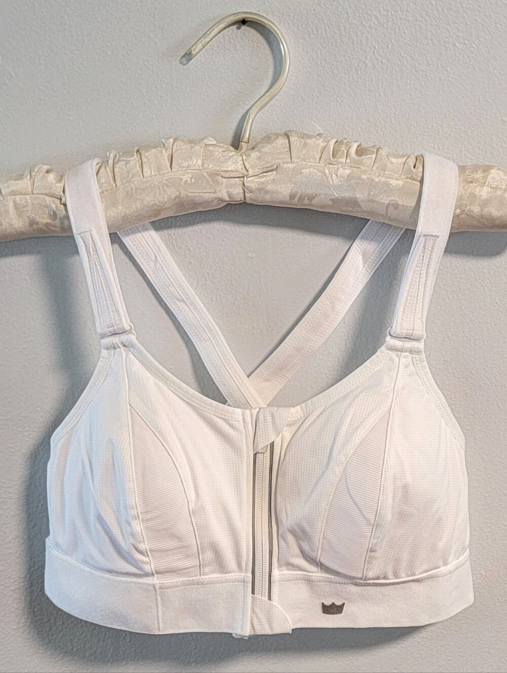 NWOT Luxe Shefit High Impact Padded Sports Athletic Performance Support Busty